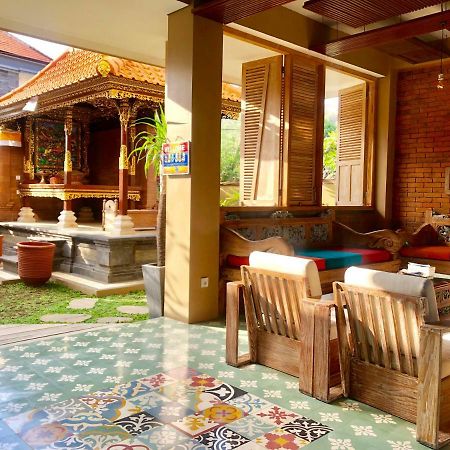 Bukawa Lodge Jimbaran  Exterior photo